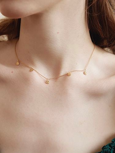 Simple Five Space Jewel Necklace - Les Bijoux Philosophy - Modalova