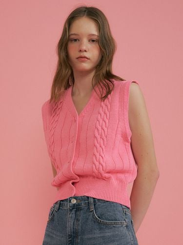 Pod Twisted Knit Vest_Pink - REORG - Modalova