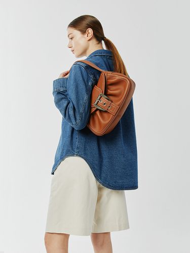 Arc Shoulder Bag_Camel - LAIDBACK - Modalova