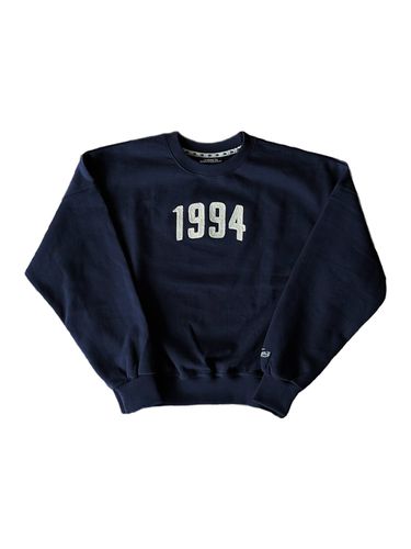 Classic Sweatshirt _ Navy - TOMS BIRTHDAY - Modalova