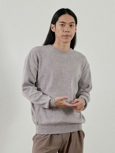 Cash Semi Round Knit Sweater _ - Analogmood - Modalova