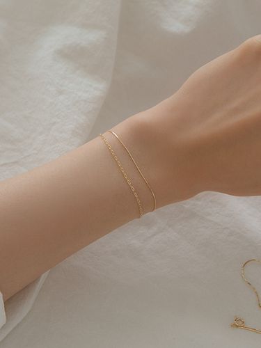 Silky Bracelet #BR03_ Gold 6 Types - LUNNE - Modalova