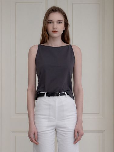 Crop Lip Neck Sleeveless_Charcoal - MAROYH - Modalova