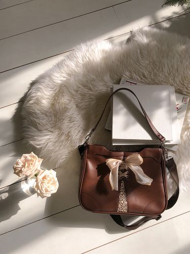 Bustier Ribbon Bag_Chocolate Brown - ovuni - Modalova