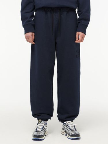 Applique Jogger Pants [Navy] - CITYBREEZE - Modalova