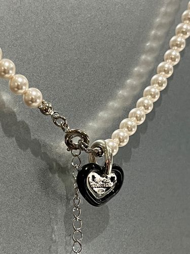 Heart Edition Pearl Necklace - 1064STUDIO - Modalova