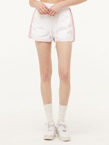 Color Block Banding Shorts _ Pink - CITYBREEZE - Modalova