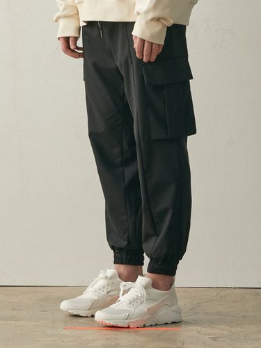 Wool Blended Cargo Pants _ Black - BDDN - Modalova