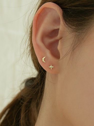 Cutting Star Earring #ES14_ Gold - LUNNE - Modalova