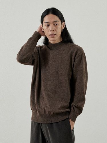 Like Mock Neck Sweater - Brown - Analogmood - Modalova