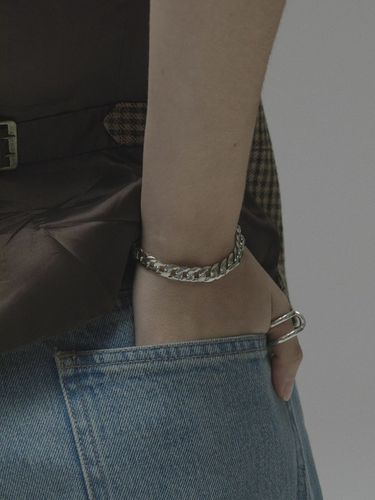 Handmade Chain Bracelet - Silver - Invisible collage - Modalova