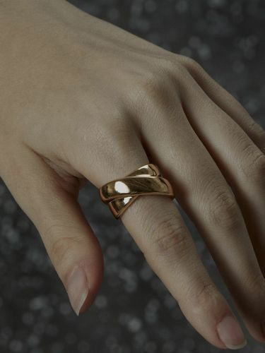 Orbit Ring - Gold - Invisible collage - Modalova