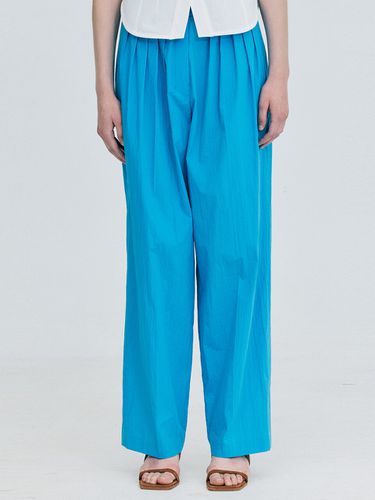 Summer Tuck Pants _ Blue - WNDERKAMMER - Modalova