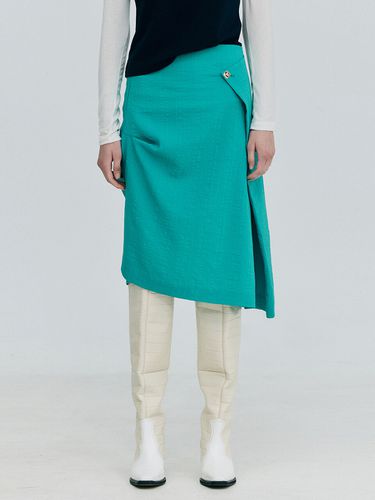 Tuck Pencil Skirt _ Green - WNDERKAMMER - Modalova