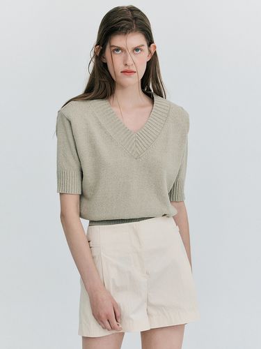 V-neck Half Knit Top _ Light Khaki - WNDERKAMMER - Modalova