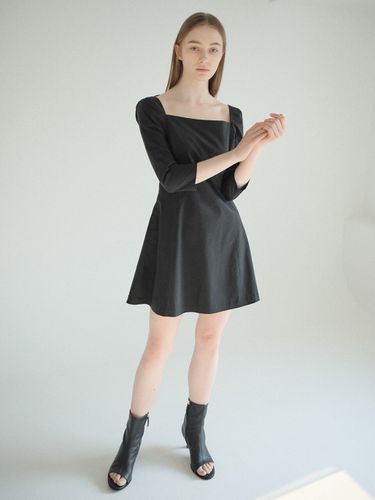 Square Neckline Mini Dress_Black - PAUL&ALICE - Modalova