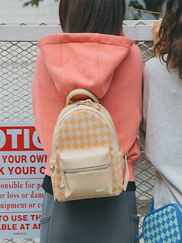 Vitamin C W Backpack (2 Colors) 55024BP_W - my shell - Modalova