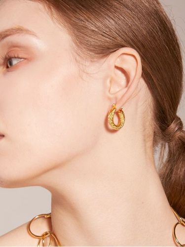 Mia Mesh Hoop Earrings - TANI by MINETANI - Modalova