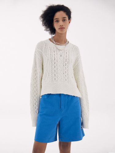 Cropped Cable Knit Sweater _Cream - DEKAVV - Modalova