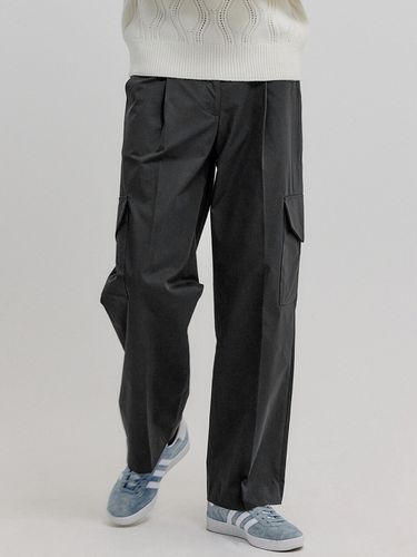 Cargo Chino Pants _ Charcoal - GENERAL IDEA - Modalova