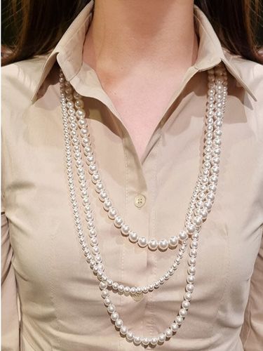 Shay Layered Pearl Long Necklace - TANI by MINETANI - Modalova