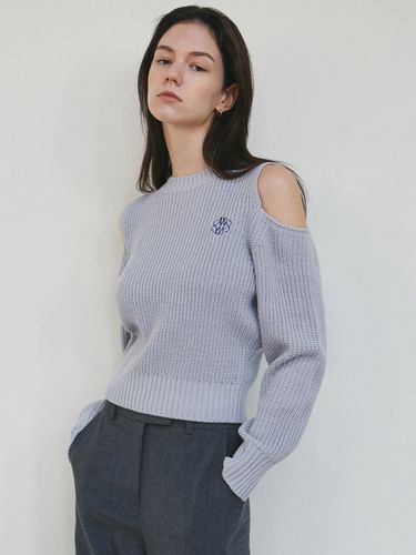 Signature Cut Out Crew Neck Knit_Sky Blue - NICK&NICOLE - Modalova