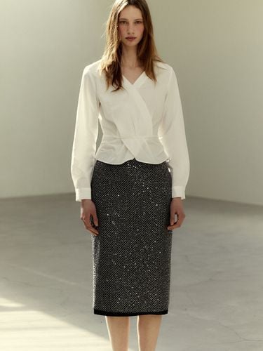 Sequin Stretch Midi Skirt_Black - LETQSTUDIO - Modalova