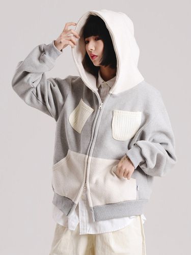 Knit-Trimmed Zip-Up Hoodie _ Grey - PIECEMAKER - Modalova