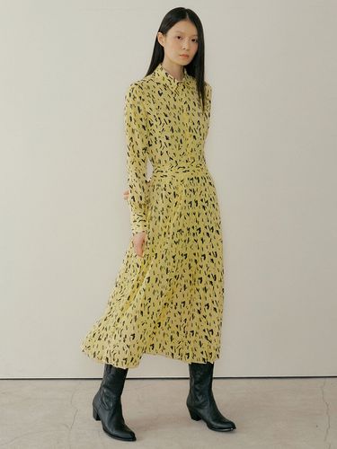 Pod Pleated Shirt Dress_Ops Yellow - REORG - Modalova