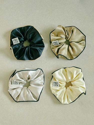 Line Silk Scrunchie - 4 Colors - VILLA DE SILK - Modalova