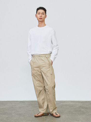 Belted Curve Pants_Lime Beige - THE KNIT COMPANY - Modalova