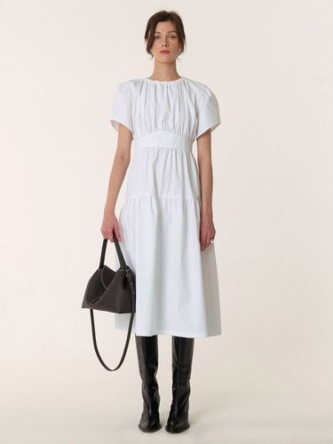 Shirring Panel Dress_White - KINDERSALMON - Modalova