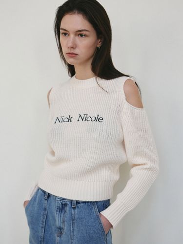 Nicole Cut Out Crewneck Sweater_Cream - NICK&NICOLE - Modalova