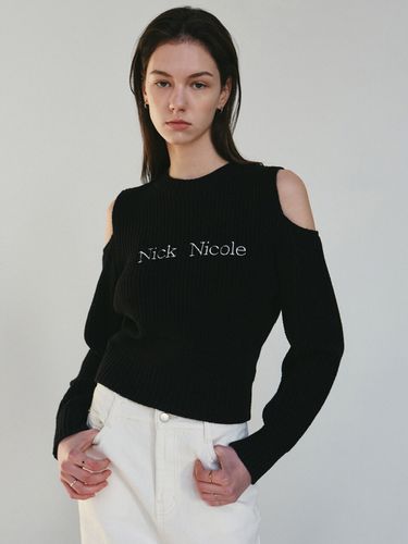 Nicole Cut Out Crewneck Sweater_Black - NICK&NICOLE - Modalova