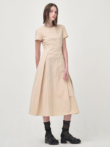 Side Shirring Pintuck Dress - ETMON - Modalova