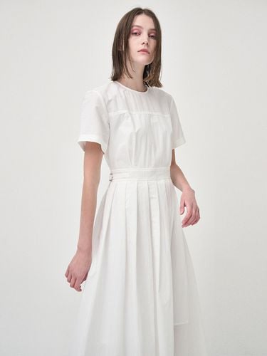 Half Sleeve Pleated Dress, White - ETMON - Modalova