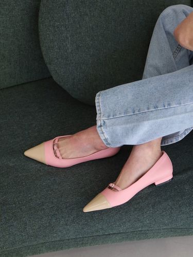 Rosy Two tone Flat _ Pink/Beige - SUMMER SEOUL - Modalova