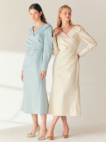 DELLA V-neck Shirred Shirt Dress - BAU by Bride And You - Modalova