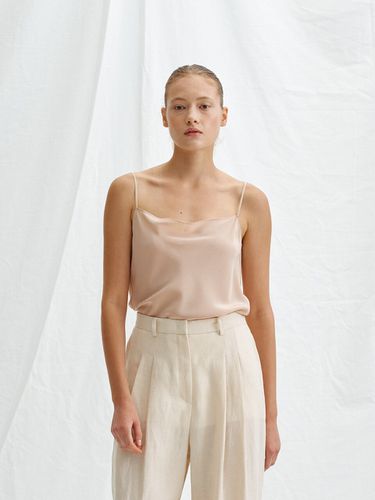 Silk Top (Blossom) - H8 - Modalova