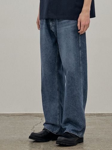 Isko Wide Denim Pants [Light Blue] - endoor - Modalova