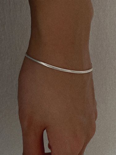 Silver 925 Silk Chain Bracelet - byweekend - Modalova