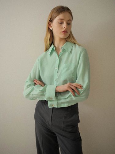 Essential Embroidered Blouse - on&on - Modalova