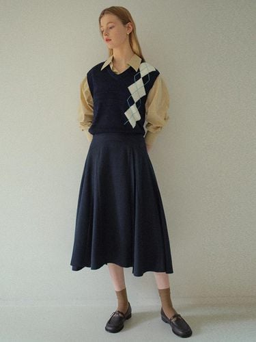 A-Line Flare Skirt_Dark Navy - on&on - Modalova