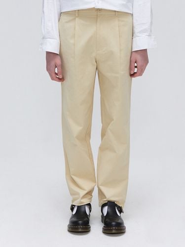 One Tuck Semi Wide Chino Pants _ - EZIO - Modalova