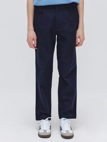 One Tuck Semi Wide Chino Pants _ - EZIO - Modalova