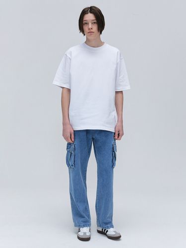 Oversized T-Shirt _ White - EZIO - Modalova