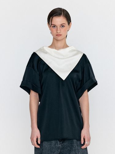 Short Sleeve Scarf Blouse_Black - EENK - Modalova