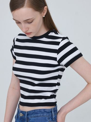 Stripe Cropped T-shirt _ - Qduroy - Modalova