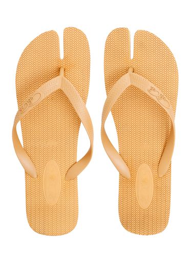 New Wave Flip Flop - Beige - COLECOLE - Modalova