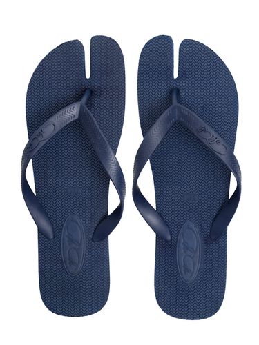 New Wave Flip Flop - Navy - COLECOLE - Modalova